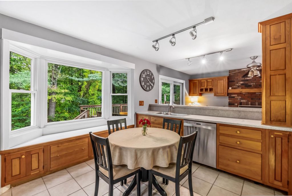 129 Sunderland Drive, Auburn, ME 04210 — photo 5