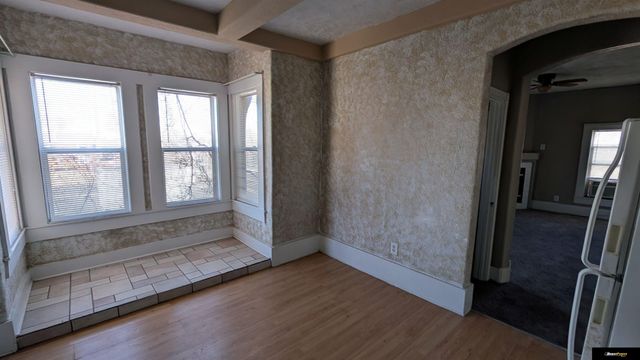 1111 Park Avenue, Omaha, NE 68105