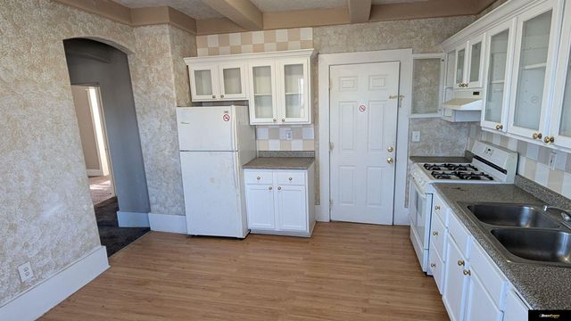 1111 Park Avenue, Omaha, NE 68105