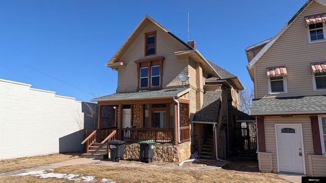 1111 Park Avenue, Omaha, NE 68105