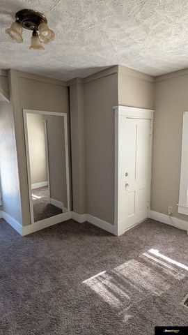 1111 Park Avenue, Omaha, NE 68105
