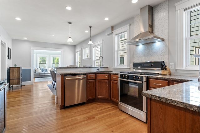 110 Medford St 110, Arlington, MA 02474