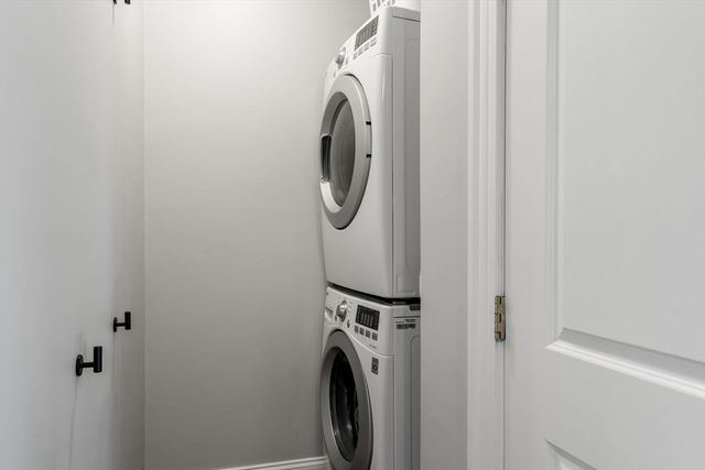 110 Medford St 110, Arlington, MA 02474