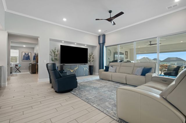 10817 Drinkwater Drive, Denton, TX 76207