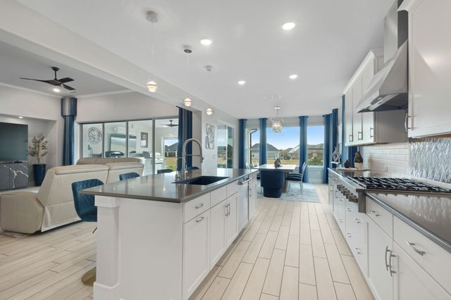 10817 Drinkwater Drive, Denton, TX 76207