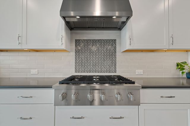 10817 Drinkwater Drive, Denton, TX 76207