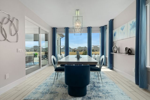 10817 Drinkwater Drive, Denton, TX 76207