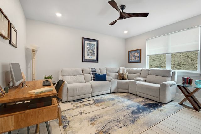 10817 Drinkwater Drive, Denton, TX 76207