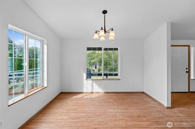 61 Packard Lane, Elma, WA 98541