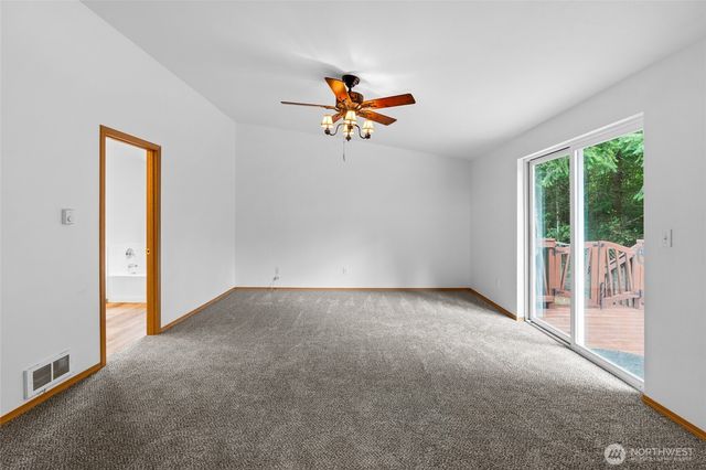 61 Packard Lane, Elma, WA 98541