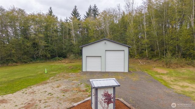 61 Packard Lane, Elma, WA 98541