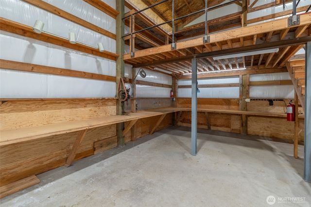 61 Packard Lane, Elma, WA 98541