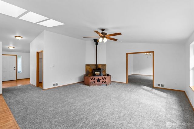 61 Packard Lane, Elma, WA 98541