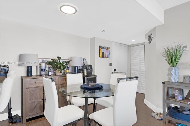 770 Claughton Island Dr 1113, Miami, FL 33131