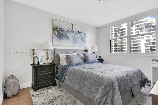 770 Claughton Island Dr 1113, Miami, FL 33131