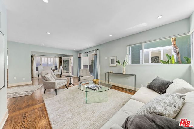 607 Ashland Avenue, Santa Monica, CA 90405