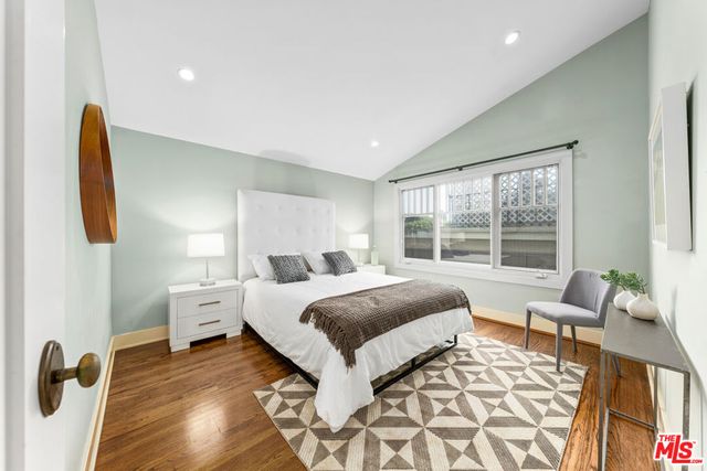 607 Ashland Avenue, Santa Monica, CA 90405