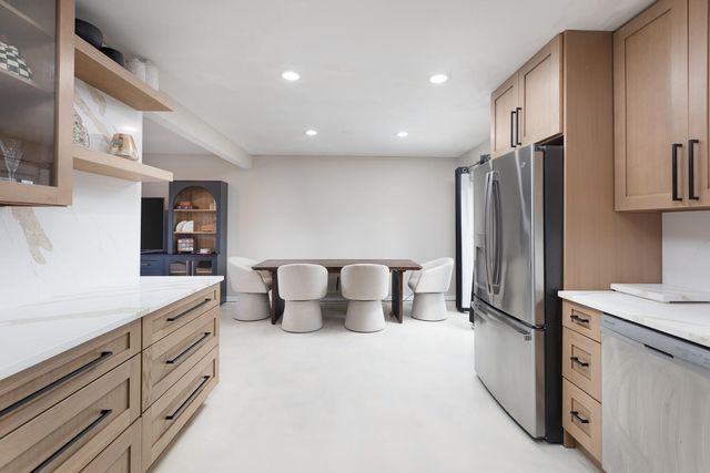 207 Diana Street, Shorewood, IL 60404