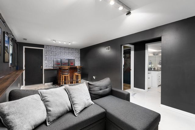 207 Diana Street, Shorewood, IL 60404