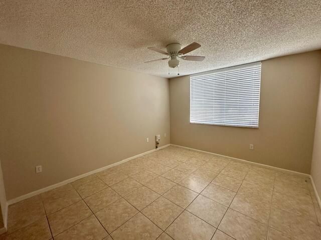 7888 Sonoma Springs Circle 105, Lake Worth, FL 33463