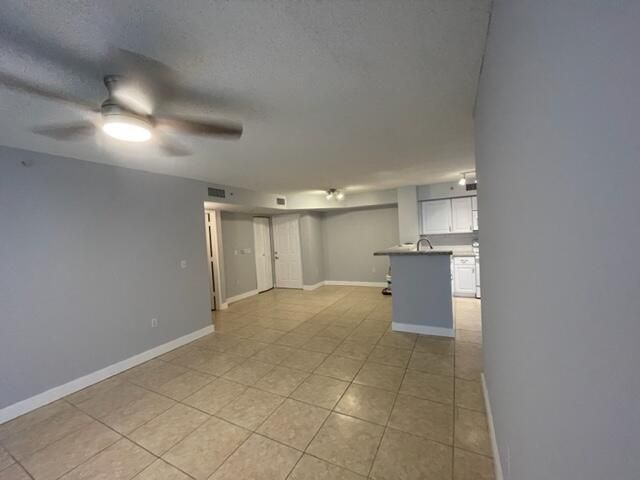 7888 Sonoma Springs Circle 105, Lake Worth, FL 33463