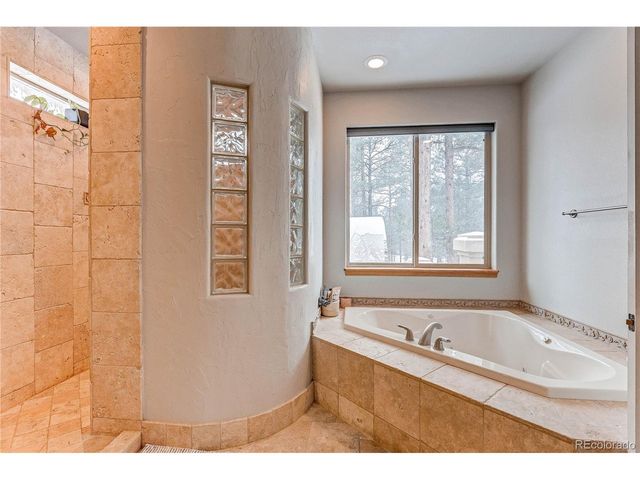 9364 Shipman Ln, Colorado Springs, CO 80908
