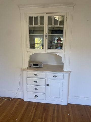 27 Vincent Ave 2, Belmont, MA 01248