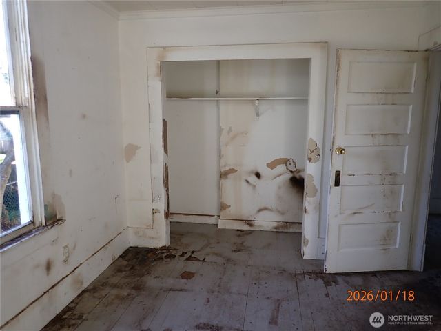 237 13th Street, Raymond, WA 98577