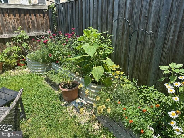 308 E LORRAINE AVE, Baltimore, MD 21218