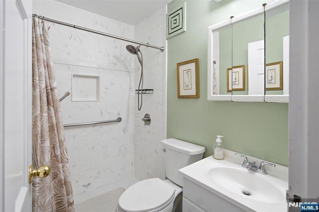 10 Orchard Street 1F, Hackensack, NJ 07601