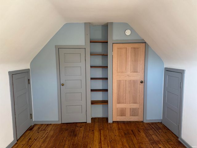 1614 Longley Avenue, South Bend, IN 46628