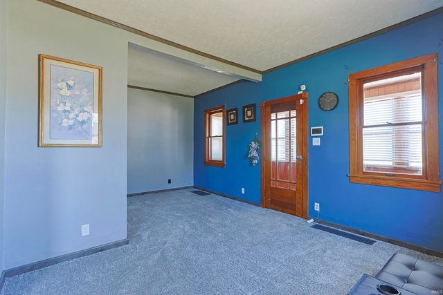 1614 Longley Avenue, South Bend, IN 46628