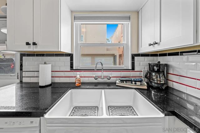 716 Dover, San Diego, CA 92109