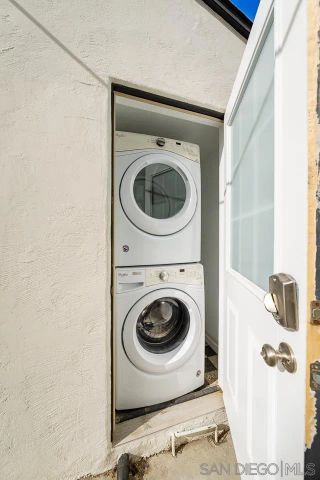 716 Dover, San Diego, CA 92109