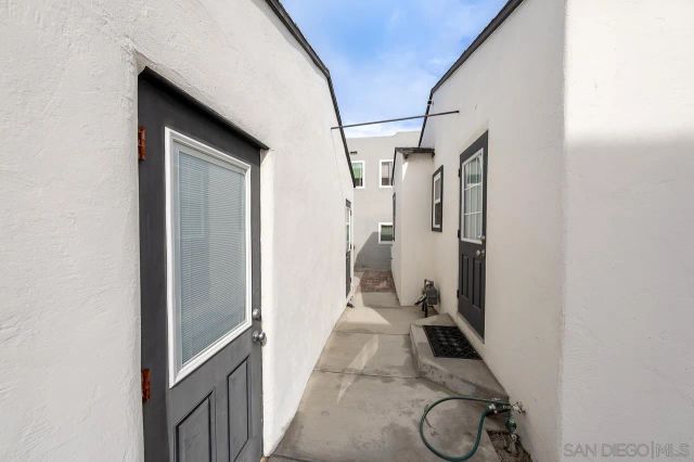 716 Dover, San Diego, CA 92109