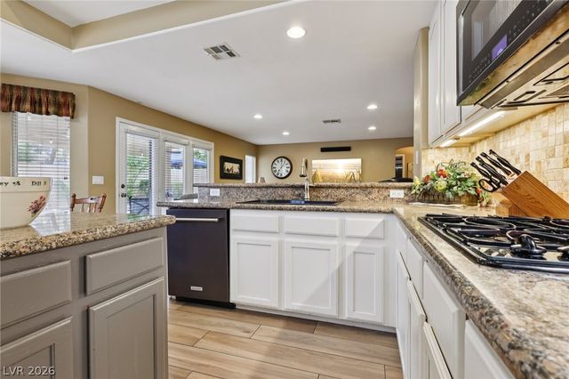 9421 Cedar Heights Avenue, Las Vegas, NV 89134