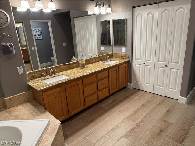 9421 Cedar Heights Avenue, Las Vegas, NV 89134