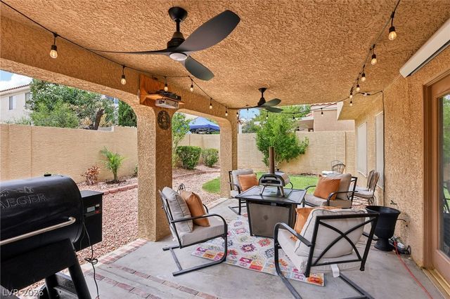 9421 Cedar Heights Avenue, Las Vegas, NV 89134