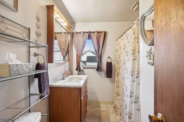 192 Rudolph Ave, Rahway City, NJ 07065