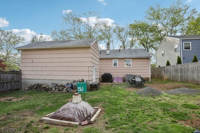 192 Rudolph Ave, Rahway City, NJ 07065