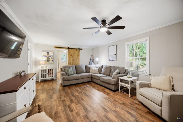 1529 Rainey Road, Macon, GA 31220