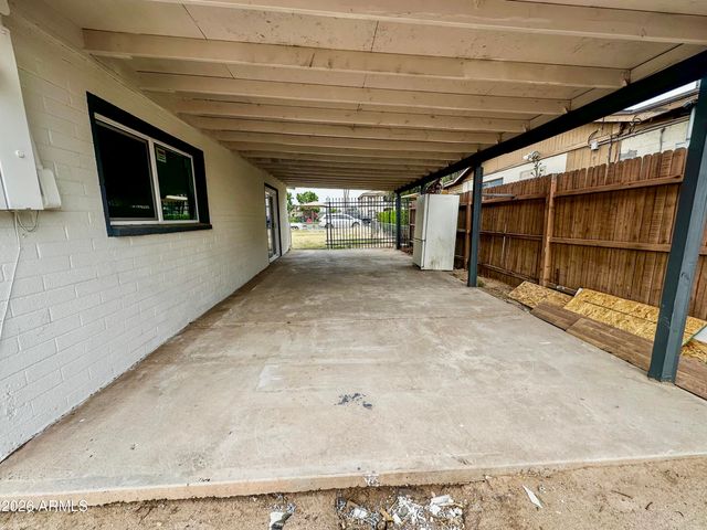 5408 S 19TH Avenue, Phoenix, AZ 85041