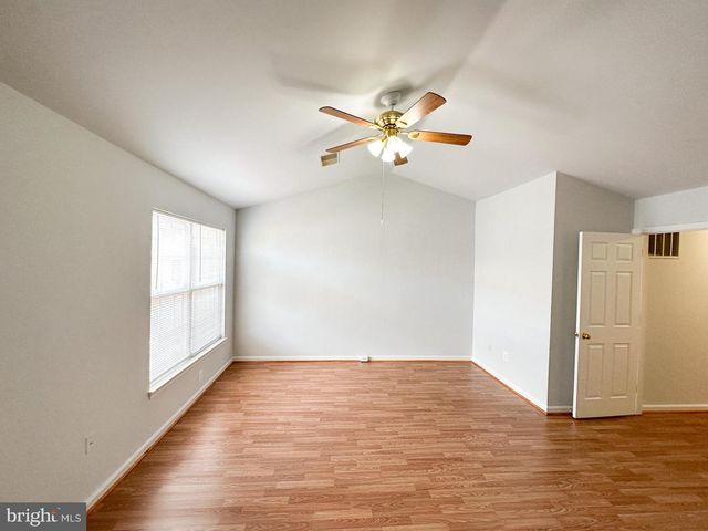 20910 BUTTERWOOD FALLS TER, Sterling, VA 20165