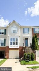 20910 BUTTERWOOD FALLS TER, Sterling, VA 20165