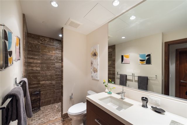 1555 Kapiolani Boulevard 2210, Honolulu, HI 96814