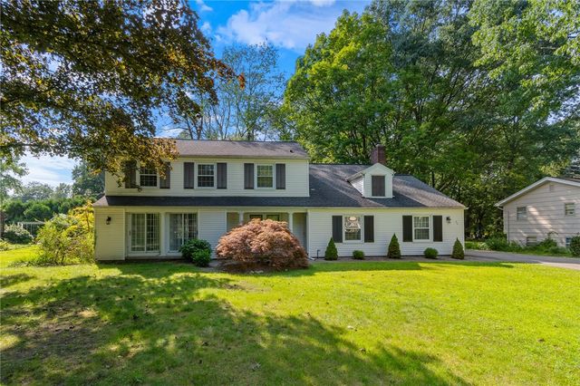 26 Rippingale Road, Pittsford, NY 14534