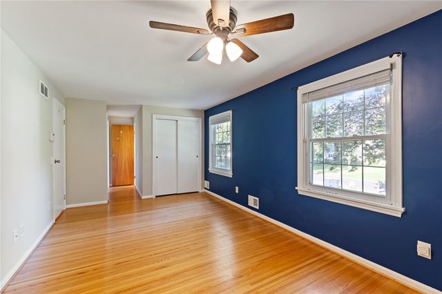 26 Rippingale Road, Pittsford, NY 14534