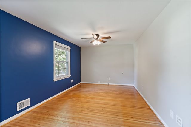 26 Rippingale Road, Pittsford, NY 14534