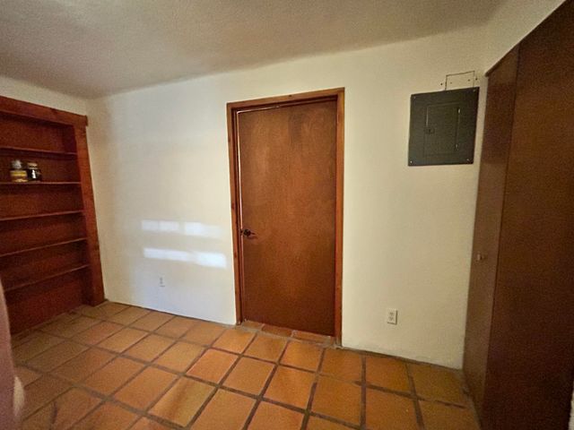146 Monica Road, Los Lunas, NM 87031