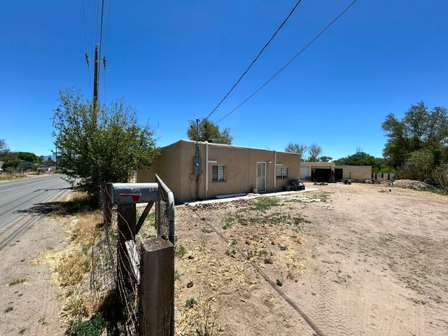 146 Monica Road, Los Lunas, NM 87031
